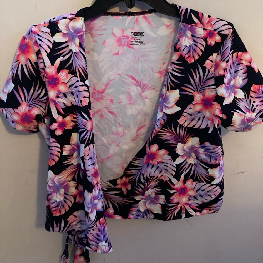 Victoria secret cross crop top